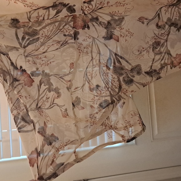 FLORAL WRAP/KIMONO - Picture 4 of 7